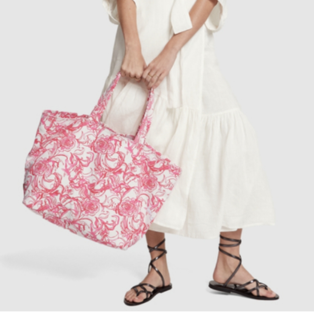 Lilly Pulitzer Palm Beach Tote Cameo White Kiss Kiss + Goop NEW Tags